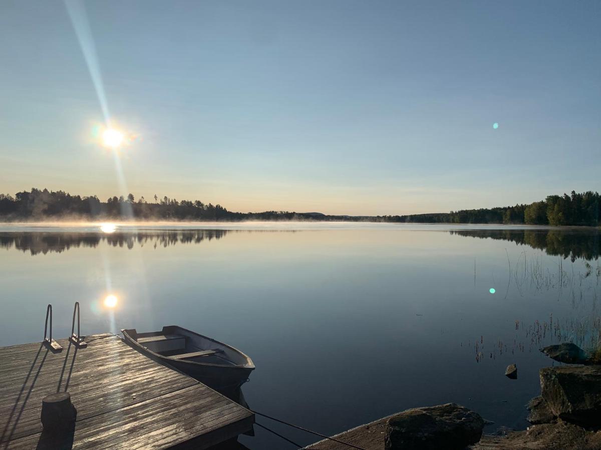 Cozy Cottage By The Lake, Charlottenberg Åmotsfors Exterior foto
