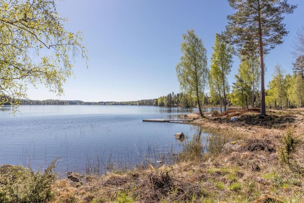 Cozy Cottage By The Lake, Charlottenberg Åmotsfors Exterior foto