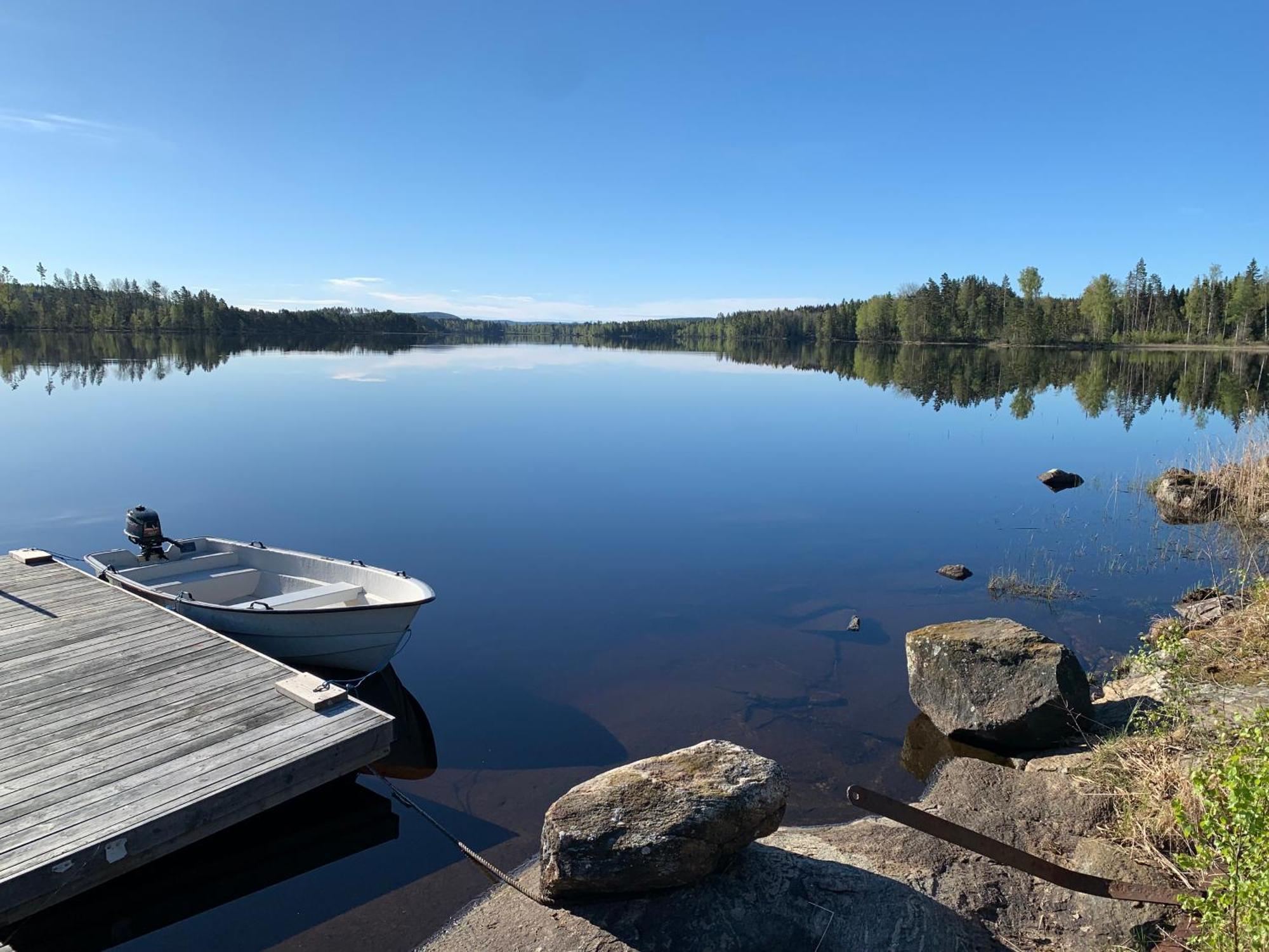 Cozy Cottage By The Lake, Charlottenberg Åmotsfors Exterior foto